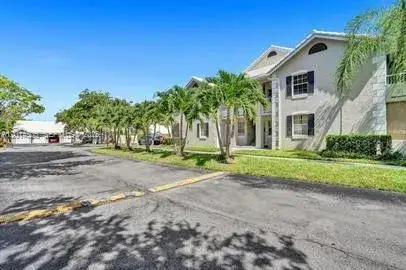 2871 N Oakland Forest Dr # 210, Oakland Park FL 33309
