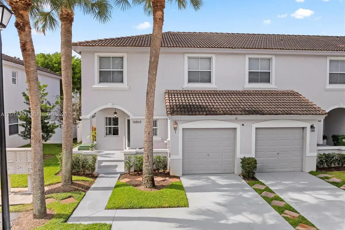 16864 SW 1st Pl, Pembroke Pines FL 33027