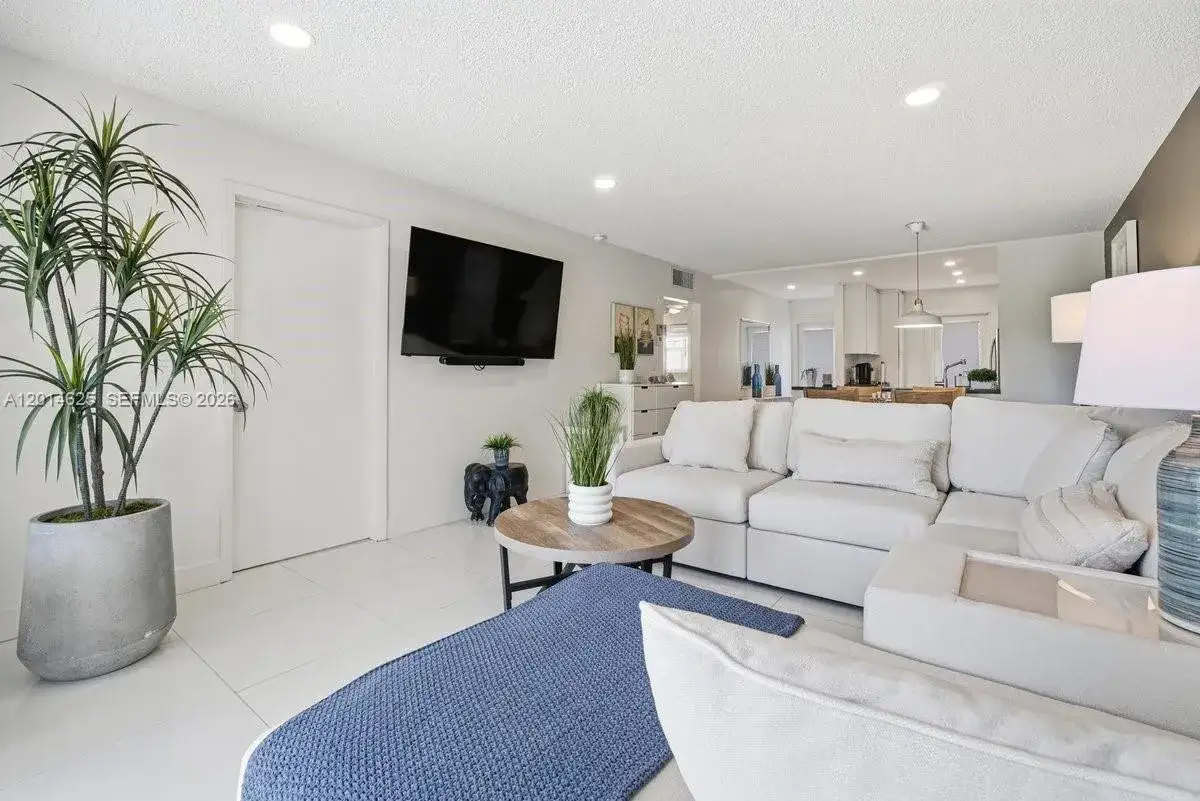 1501 S Ocean Blvd # 307, Lauderdale By The Sea FL 33062 photo 5