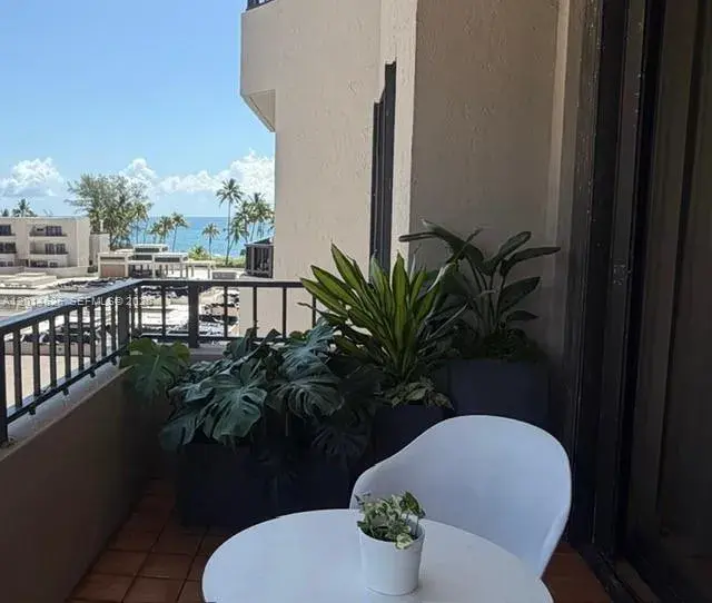 201 Crandon Blvd # 424, Key Biscayne FL 33149