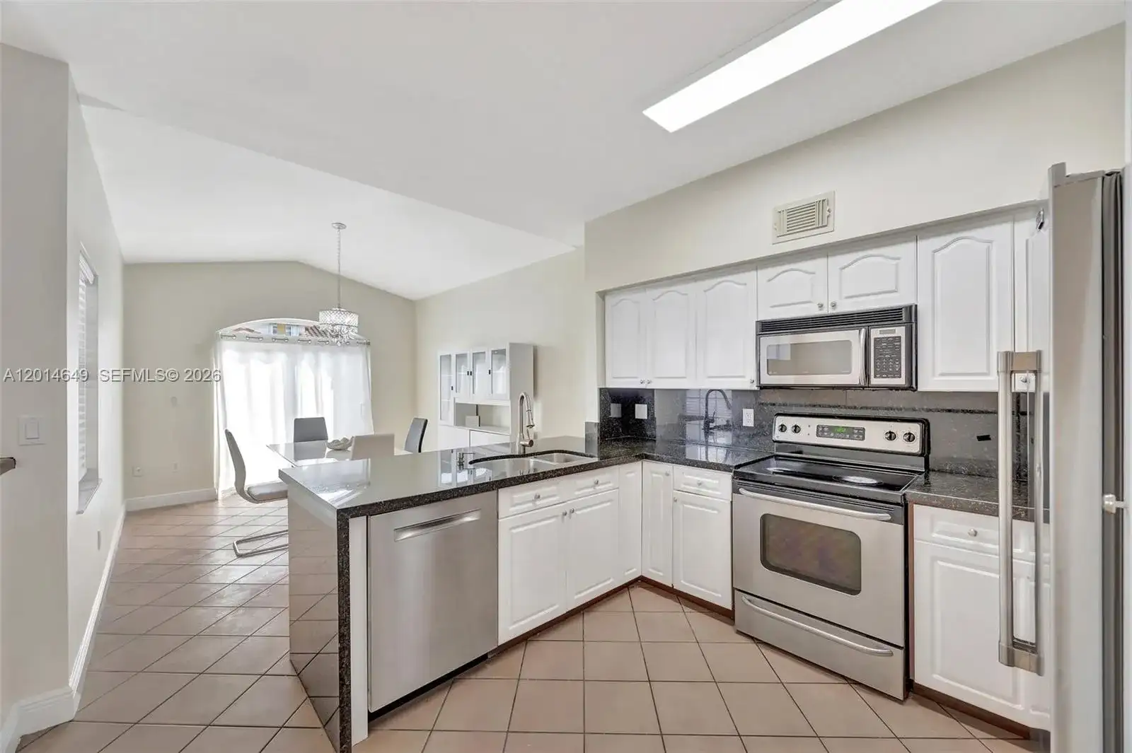 10110 SW 154th Cir Ct # 1, Miami FL 33196 photo 2