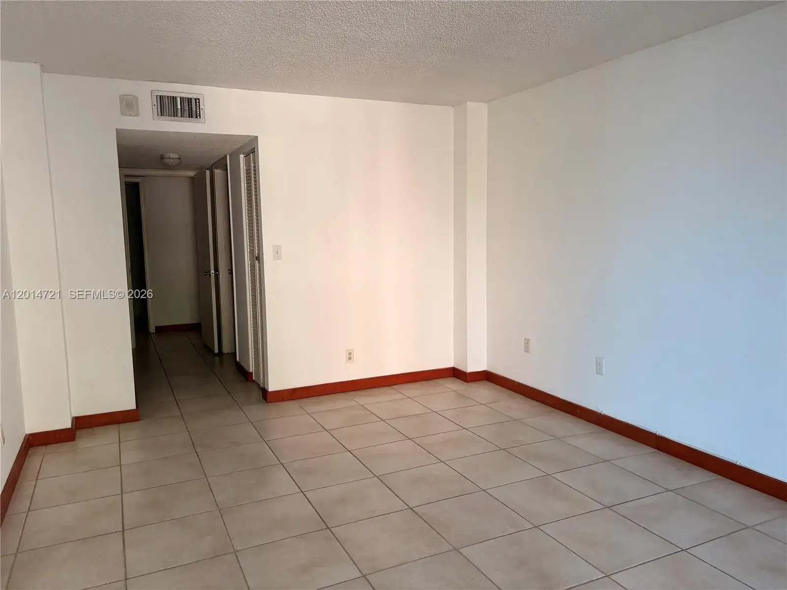 20860 San Simeon Way # 6, Miami FL 33179 photo 5