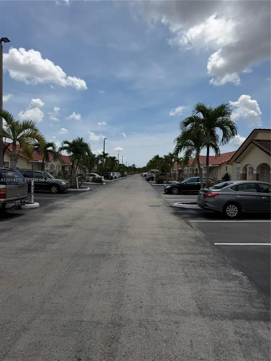7101 W 24th Ave # 14, Hialeah FL 33016 photo 3