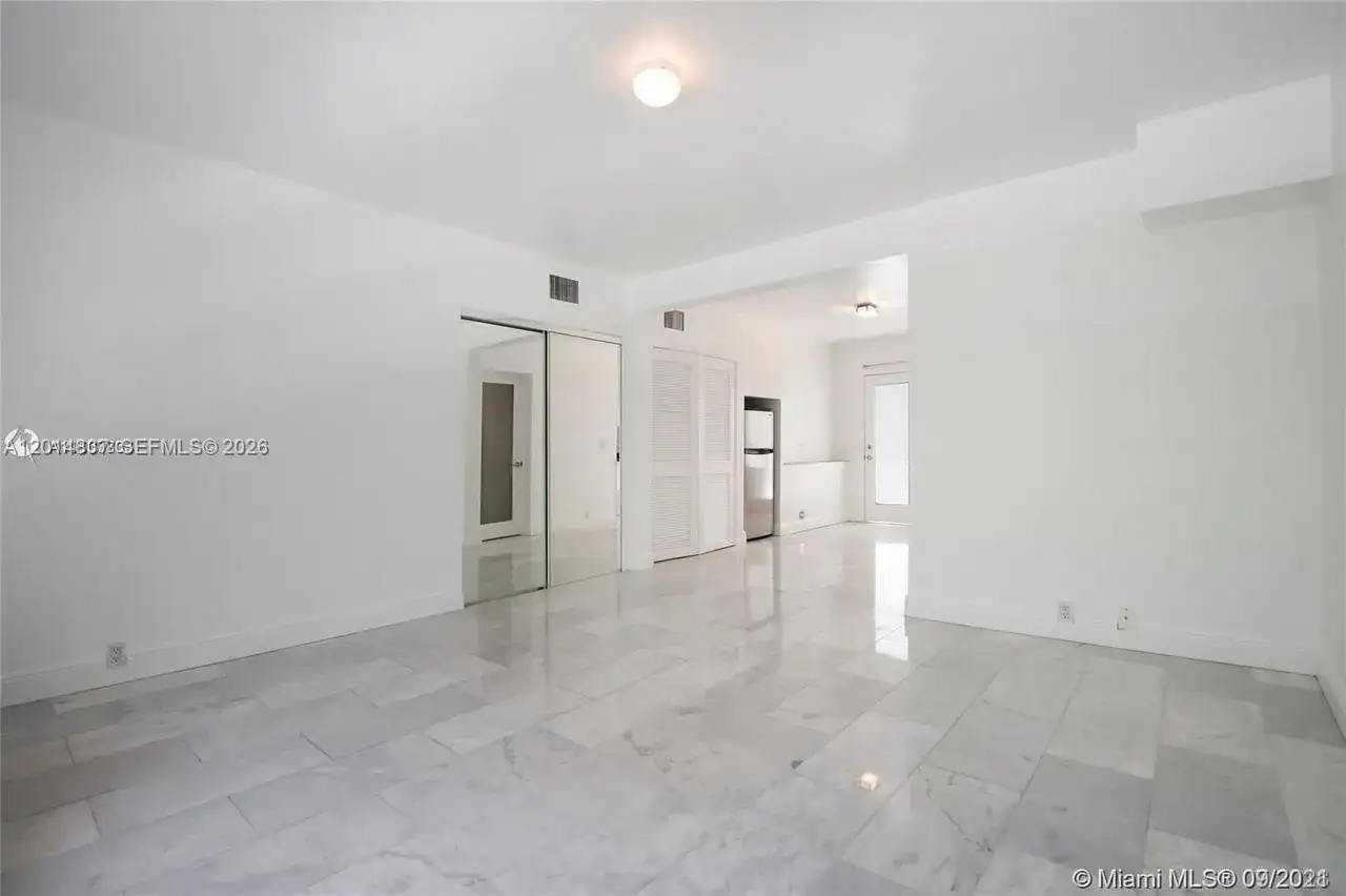 928 Jefferson Ave, Miami Beach FL 33139 photo 5