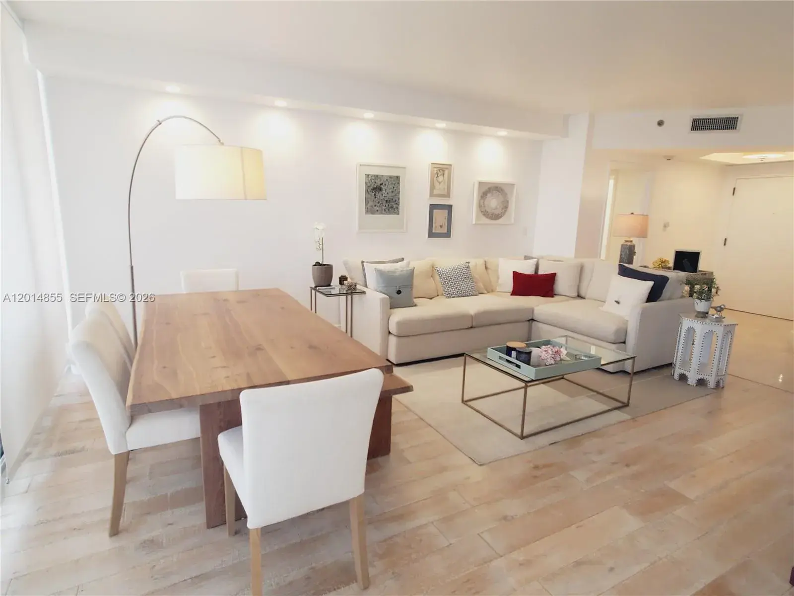 2000 Island Blvd # 2703, Aventura FL 33160