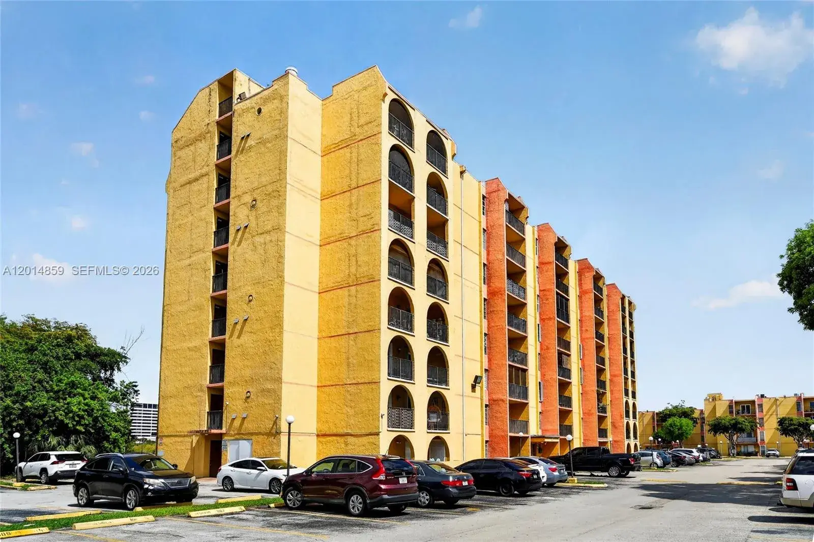 4801 NW 7th St, Miami FL 33126 photo 2