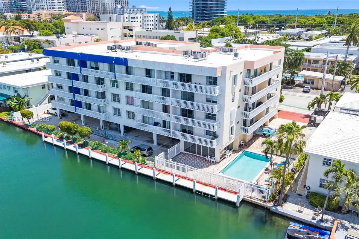 8530 Byron Ave # 302, Miami Beach FL 33141