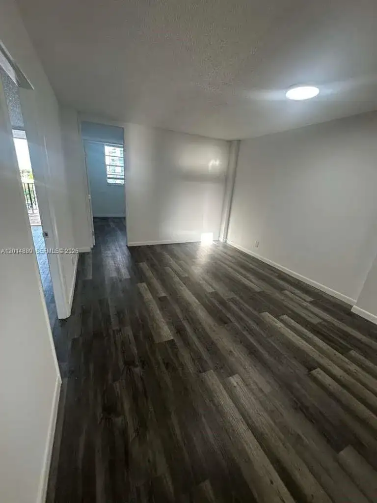 2903 NE 163rd St # 506, North Miami Beach FL 33160 photo 3