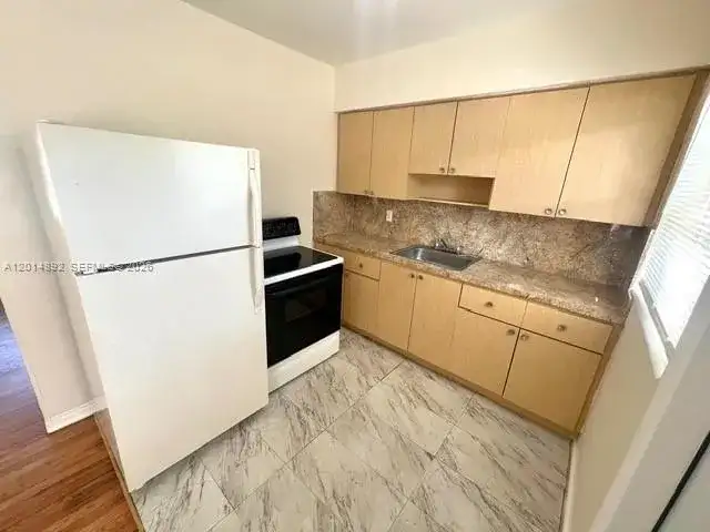 700 NE 85th St # 15, Miami FL 33138 photo 3