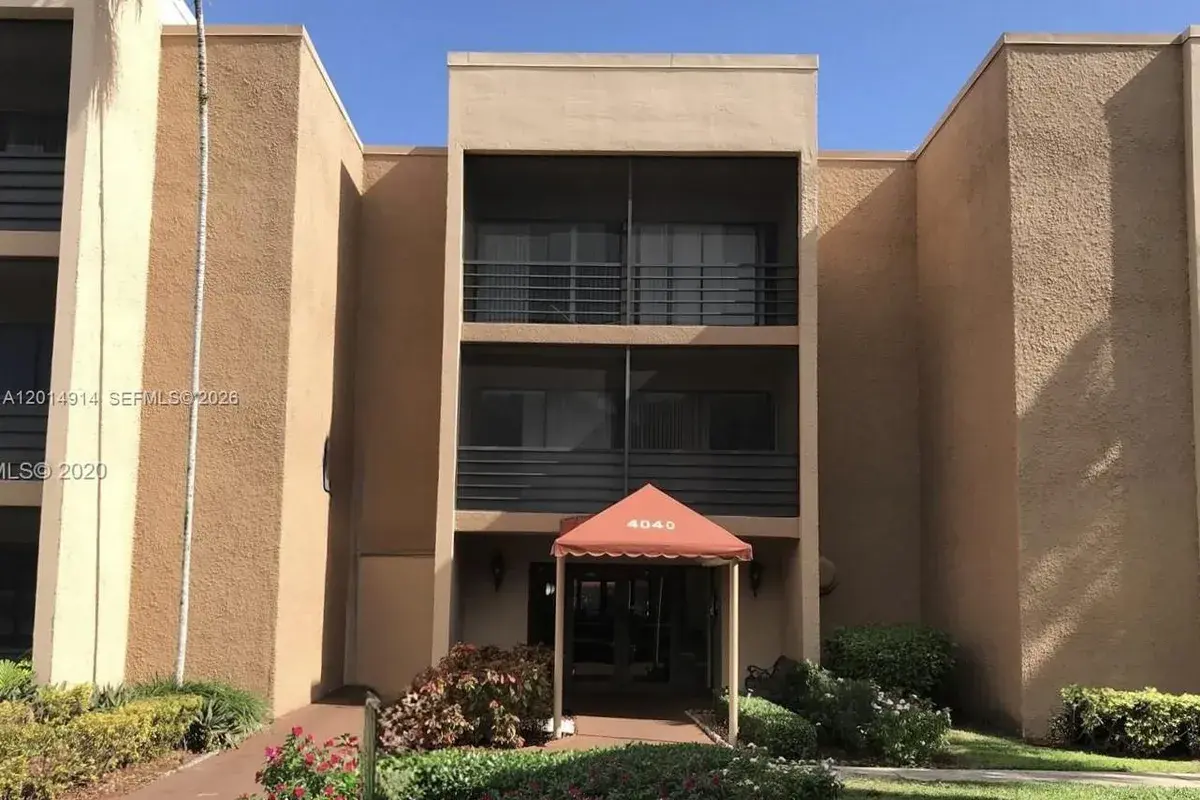 4040 N Hills Dr # 20, Hollywood FL 33021