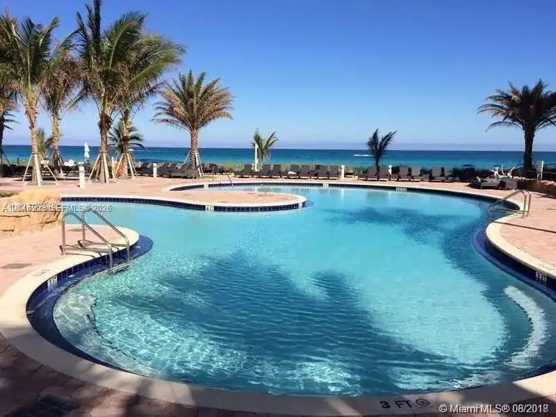 18201 Collins Ave # 1908, Sunny Isles Beach FL 33160 photo 2