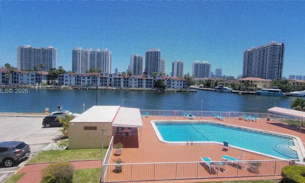 2980 E Point East Dr # D301, Aventura FL 33160