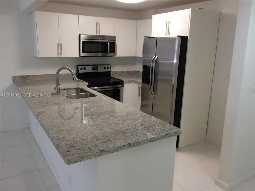 9143 SW 77 AV # B107, Miami FL 33156 photo 4