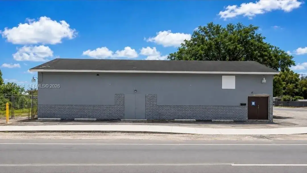 23095 S Dixie Hwy, Miami FL 33170 photo 5