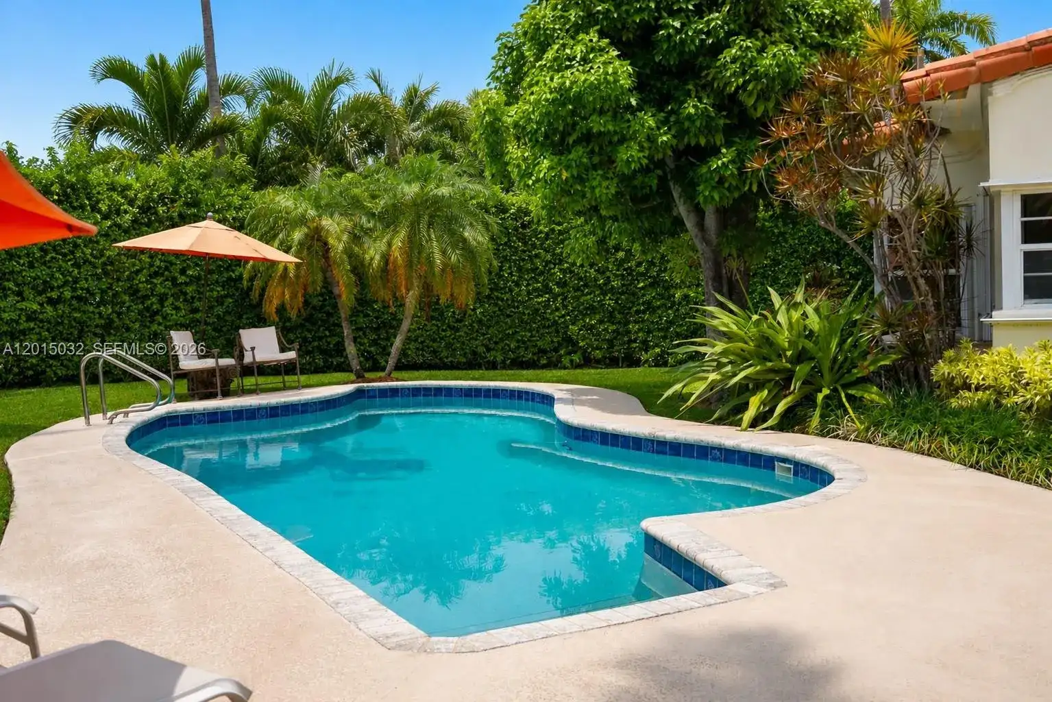 363 S Hibiscus Dr, Miami Beach FL 33139 photo 3