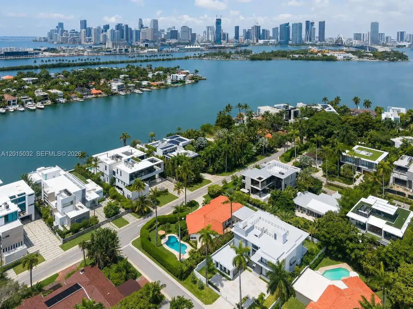 363 S Hibiscus Dr, Miami Beach FL 33139 photo 4