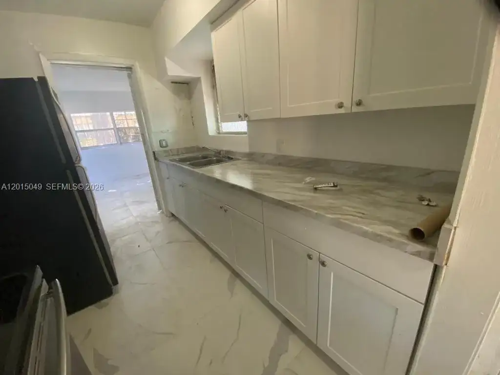 166 NW 68th Ter, Miami FL 33150 photo 4