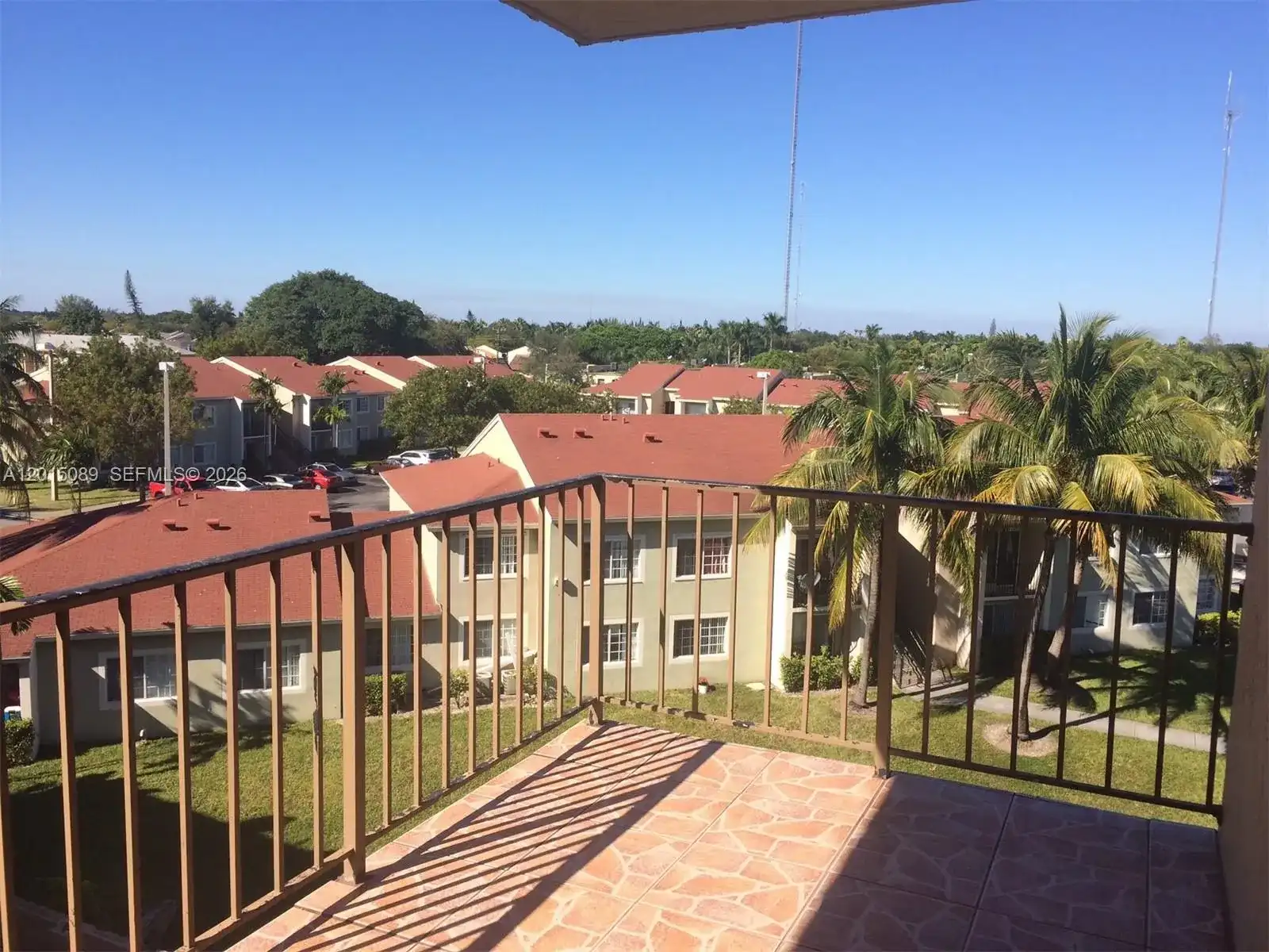 5100 SW 41st St, Pembroke Park FL 33023