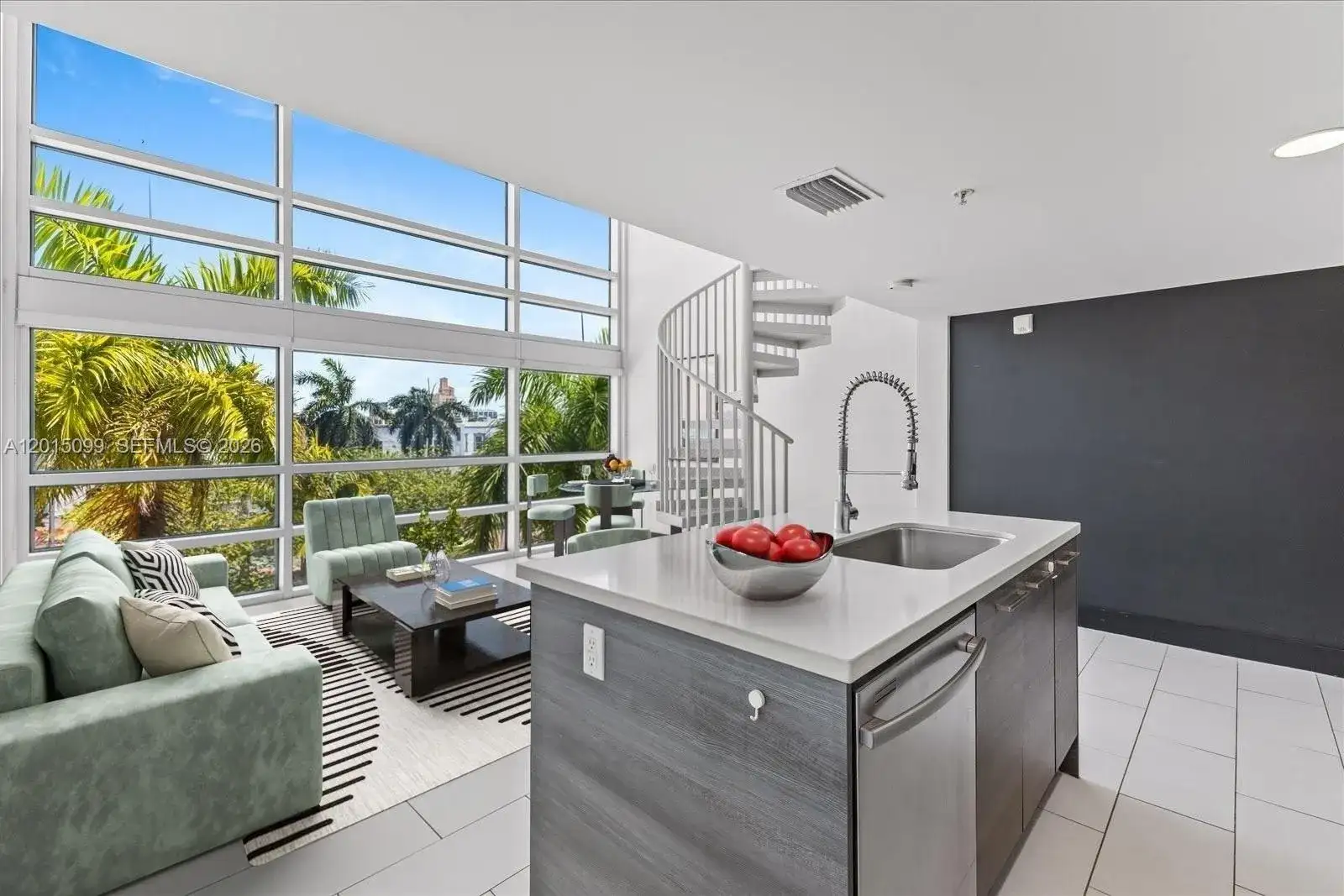 421 Meridian Ave # 19, Miami Beach FL 33139 photo 4