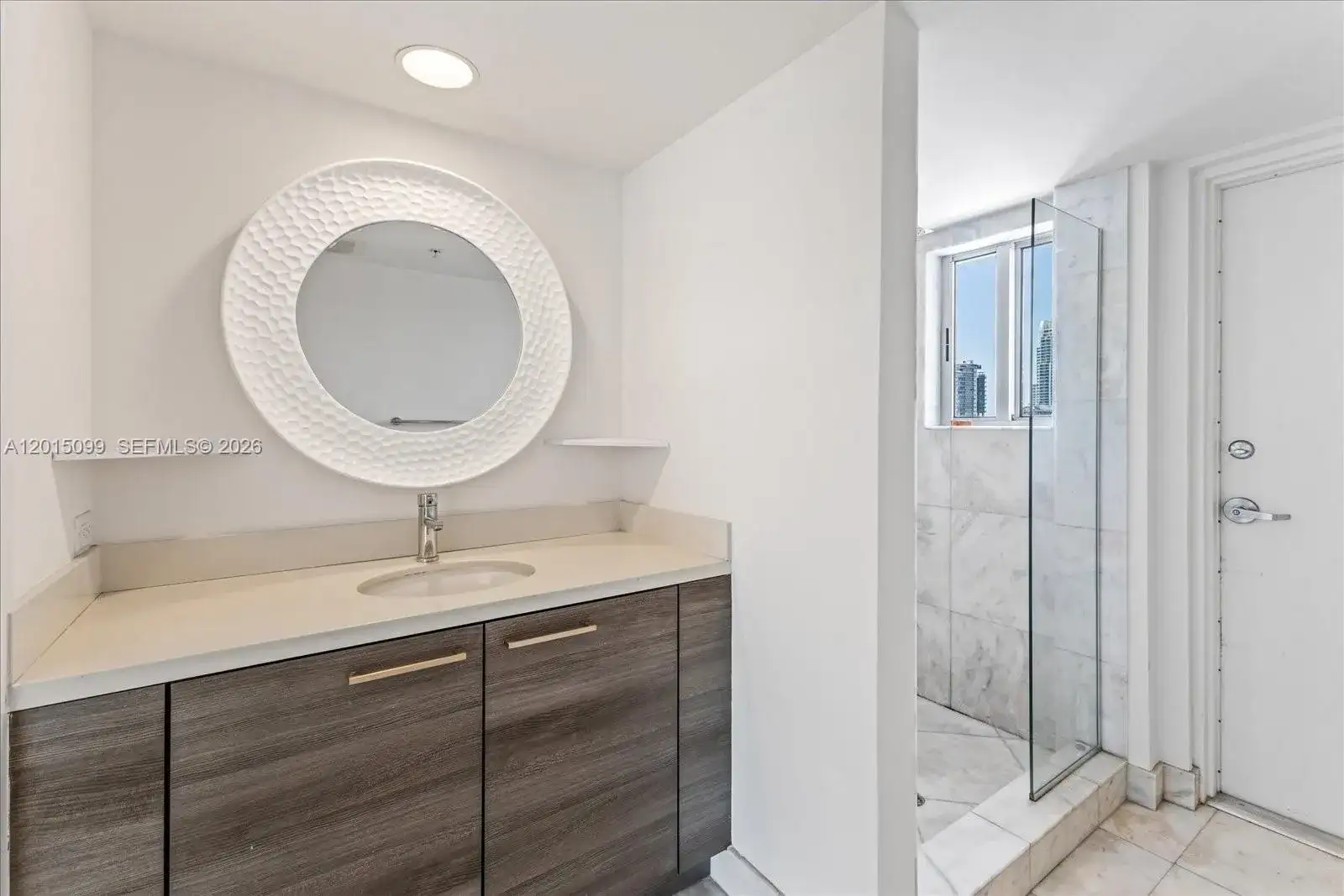 421 Meridian Ave # 19, Miami Beach FL 33139 photo 5