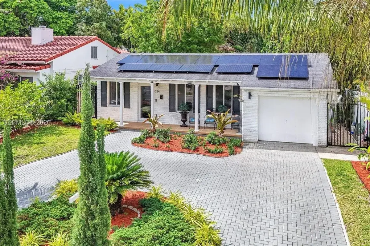 634 NE 72nd Ter, Miami FL 33138