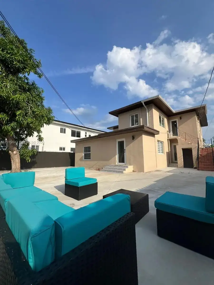 943 79th Ter # 202, Miami Beach FL 33141 photo 3