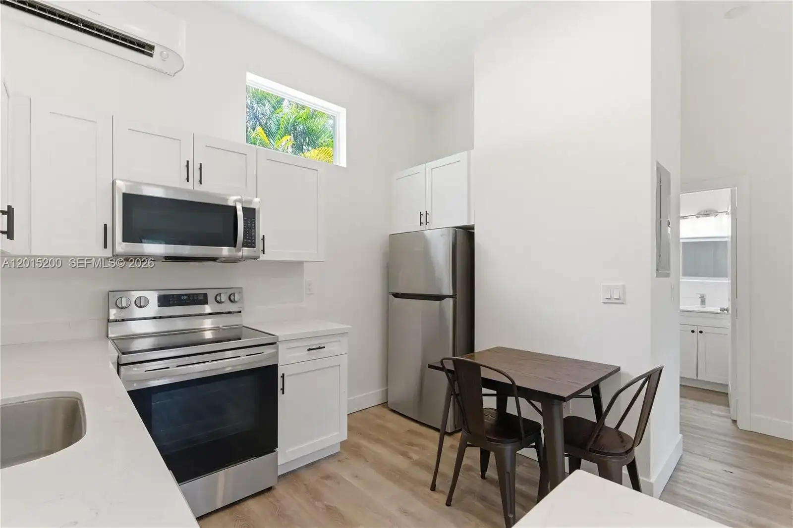 830 SE 14th St # 3, Fort Lauderdale FL 33316 photo 3