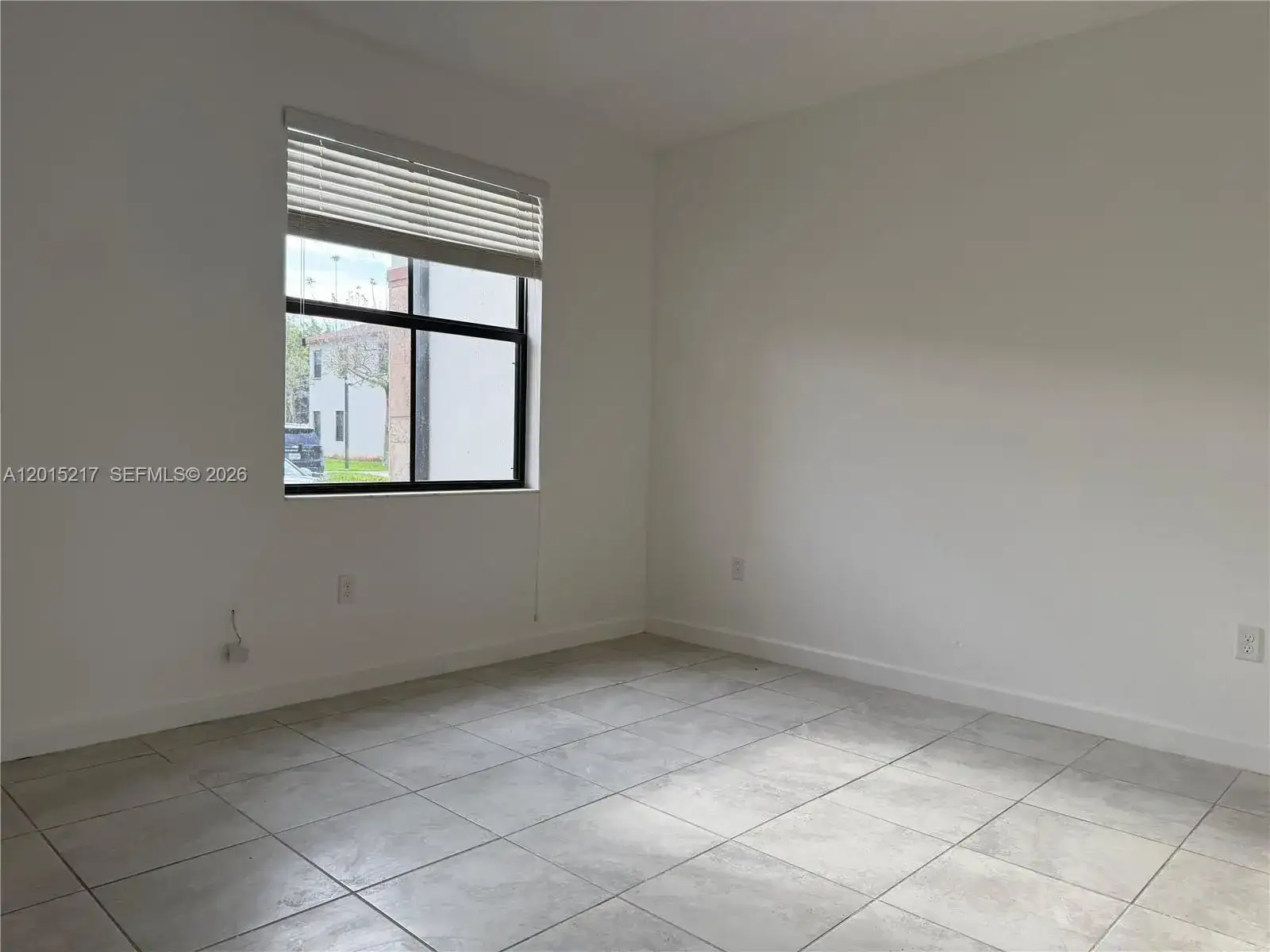 10606 W 33rd Way # 10606, Hialeah FL 33018 photo 3