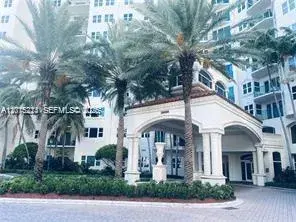 20000 E Country Club Dr, Aventura FL 33180