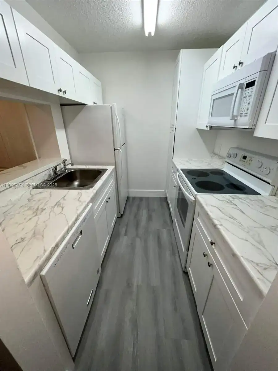 4561 W Mcnab Rd # 17, Pompano Beach FL 33069 photo 4