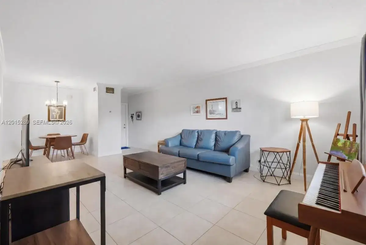 2426 SE 17th Cswy # 303A, Fort Lauderdale FL 33316 photo 2