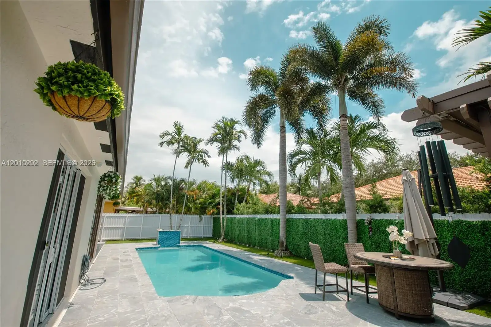 7814 NW 165th St, Miami Lakes FL 33016 photo 2