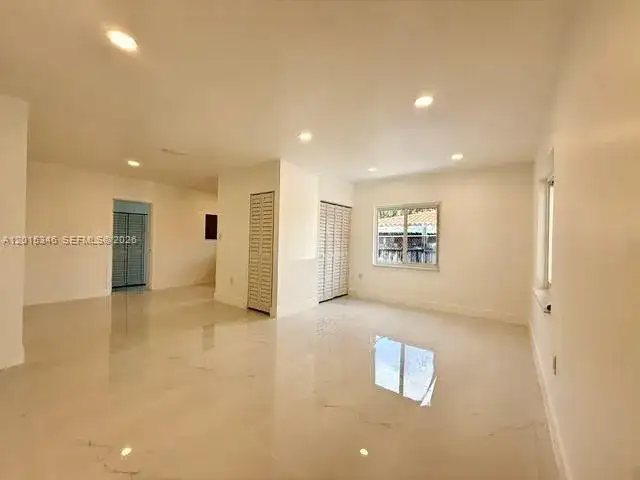 228 NW 32nd Ave # 230, Miami FL 33125 photo 2