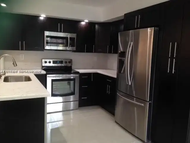 451 NE 210th Cir Ter # 19, Miami FL 33179 photo 3