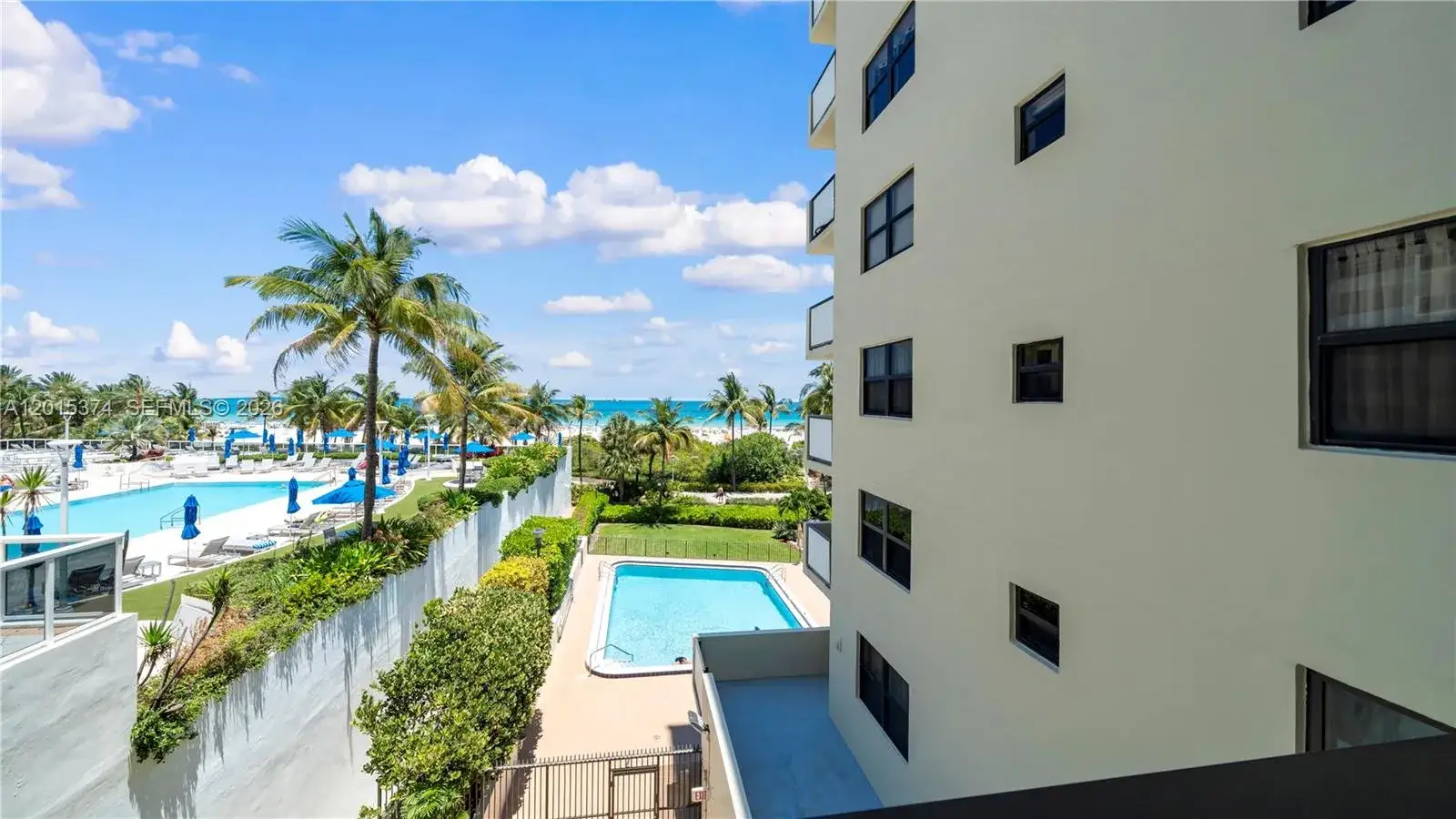 2 bedroom 2 bath Residential for sale at 1623 Collins Ave # 415, Miami Beach FL 33139