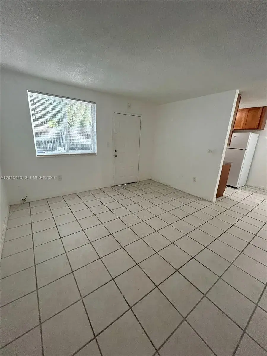 5814 NE 4th Ct # 3, Miami FL 33137