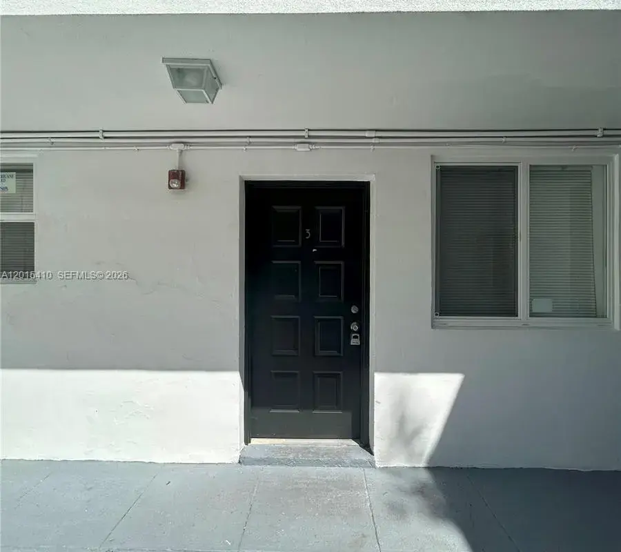 5814 NE 4th Ct # 3, Miami FL 33137