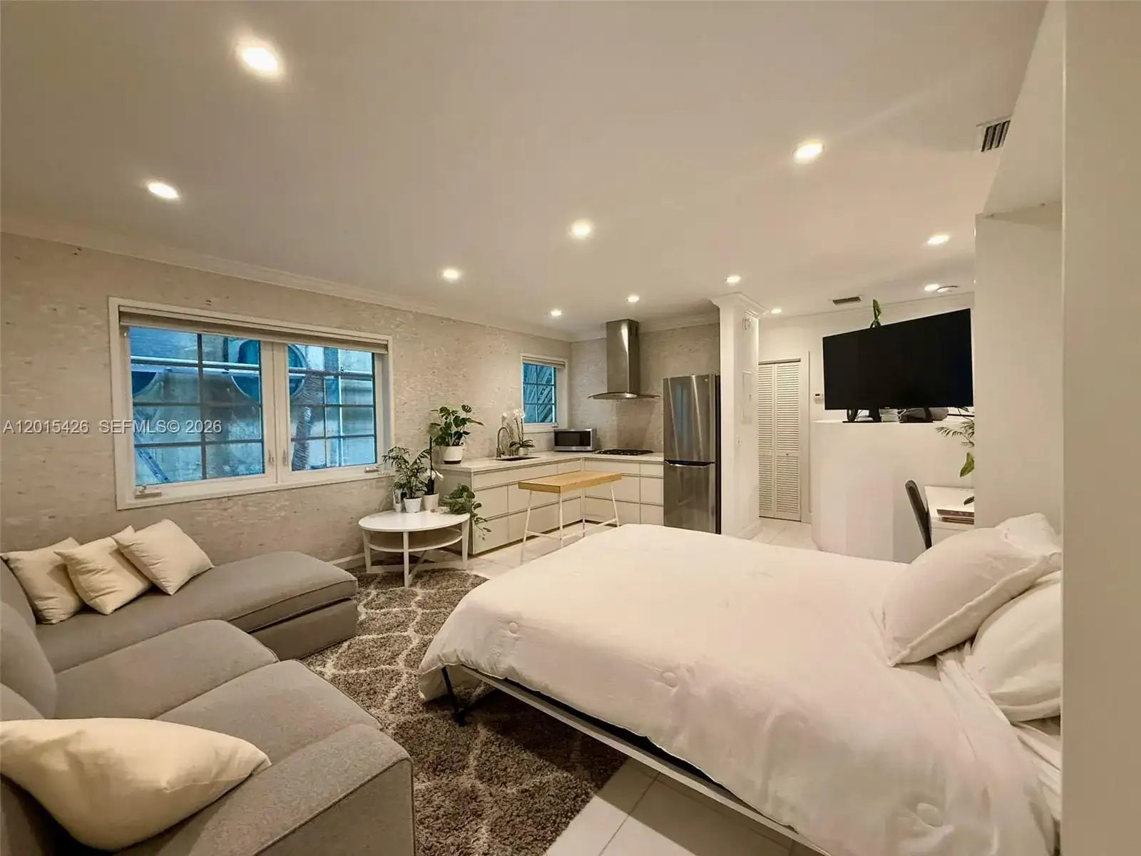 260 Euclid Ave # 24, Miami Beach FL 33139 photo 5