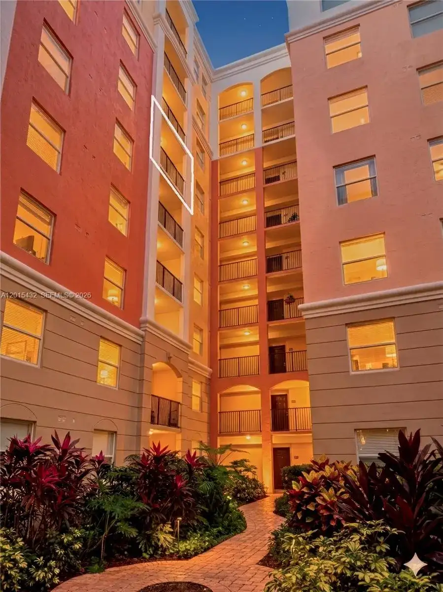 17150 N Bay Rd # 2620, Sunny Isles Beach FL 33160 photo 4