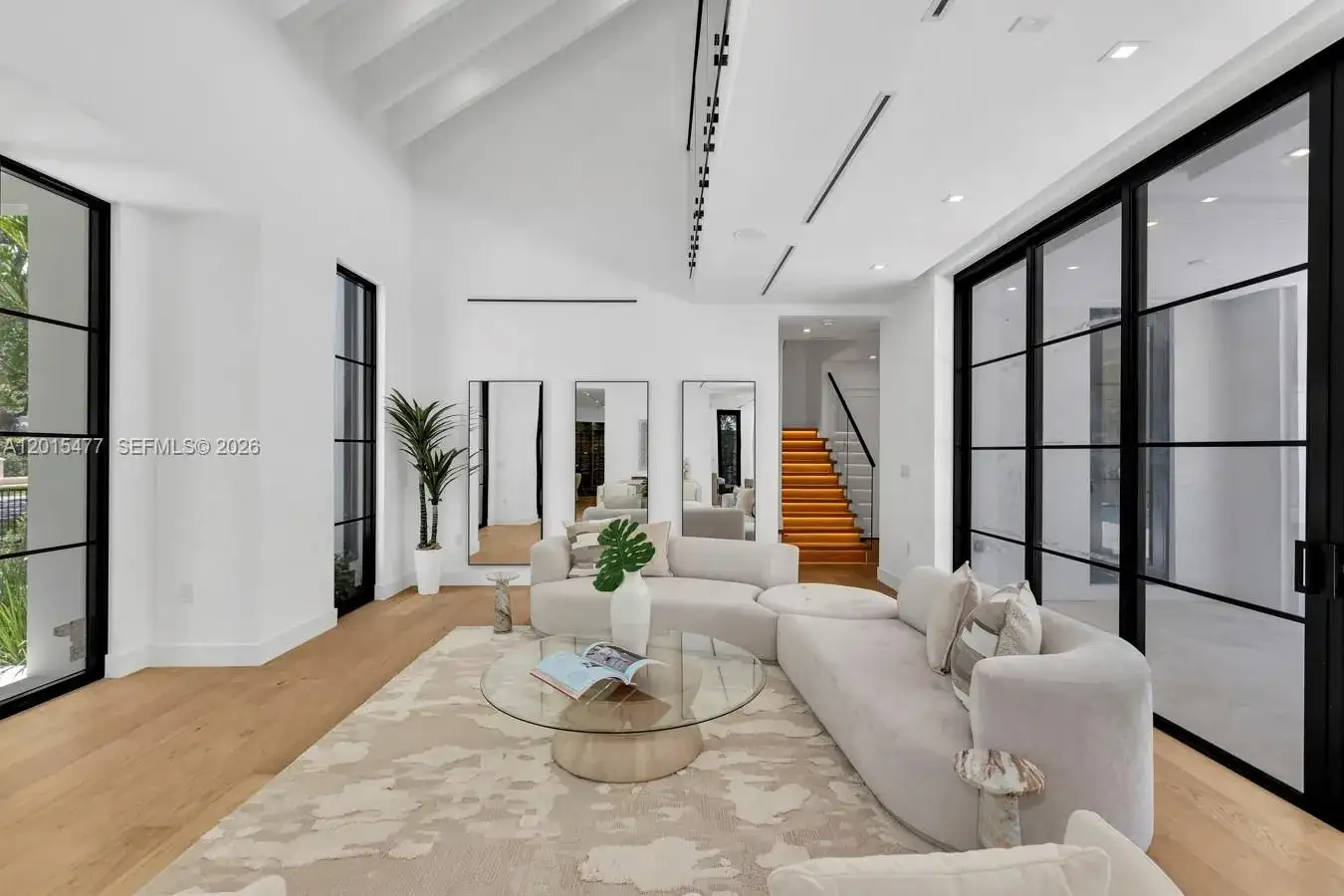1220 S Alhambra Cir, Coral Gables FL 33146 photo 4
