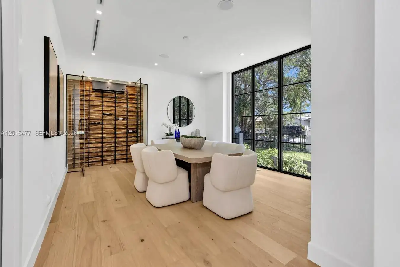 1220 S Alhambra Cir, Coral Gables FL 33146 photo 5