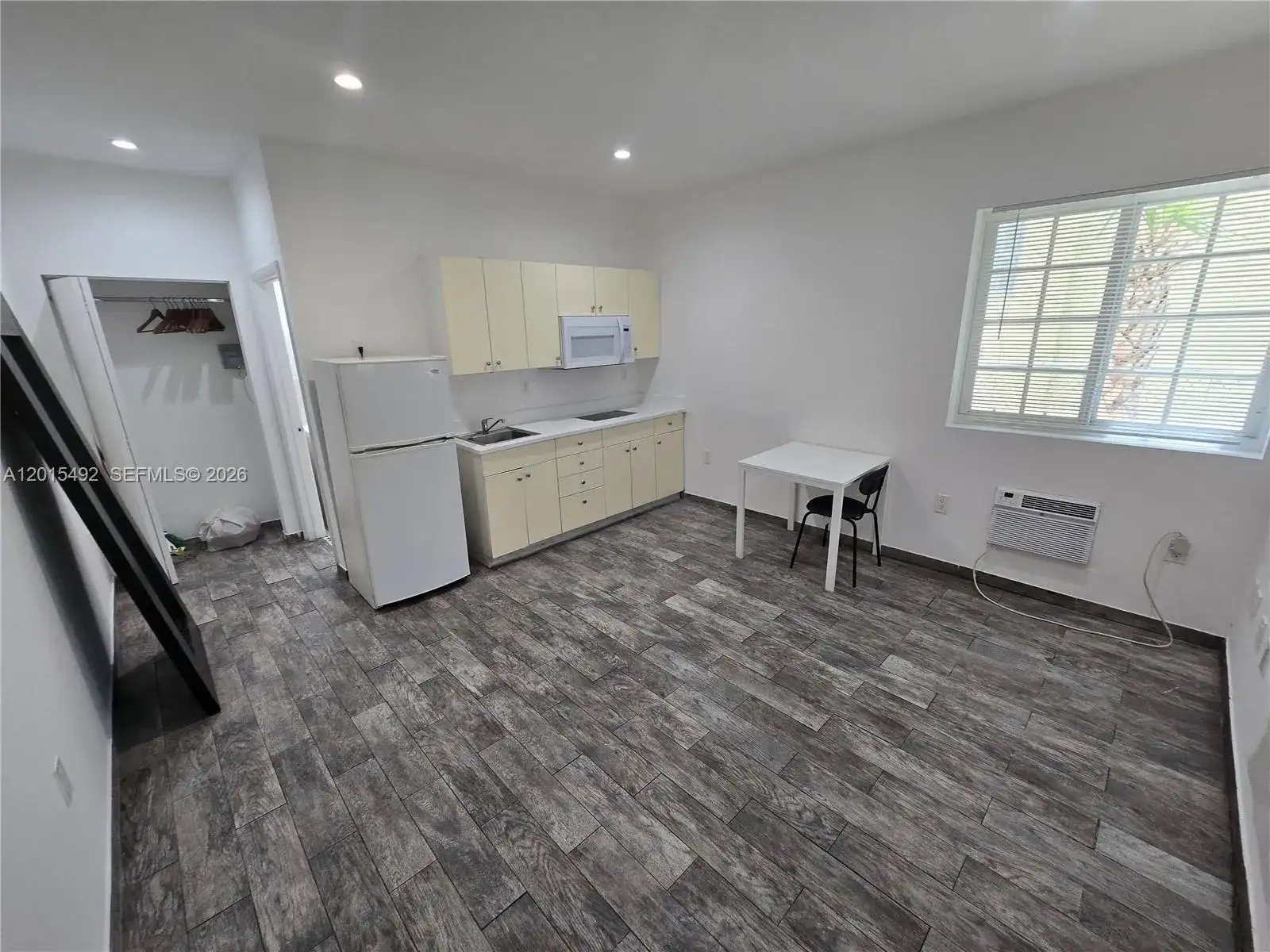 1345 Pennsylvania Ave # 2A, Miami Beach FL 33139 photo 4
