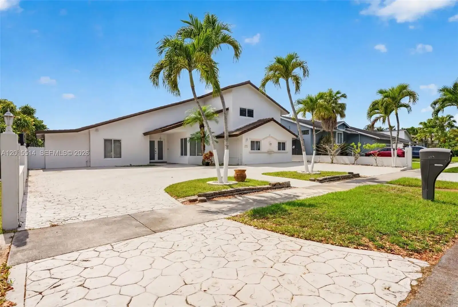 10934 SW 137th Ct, Miami FL 33186 photo 2