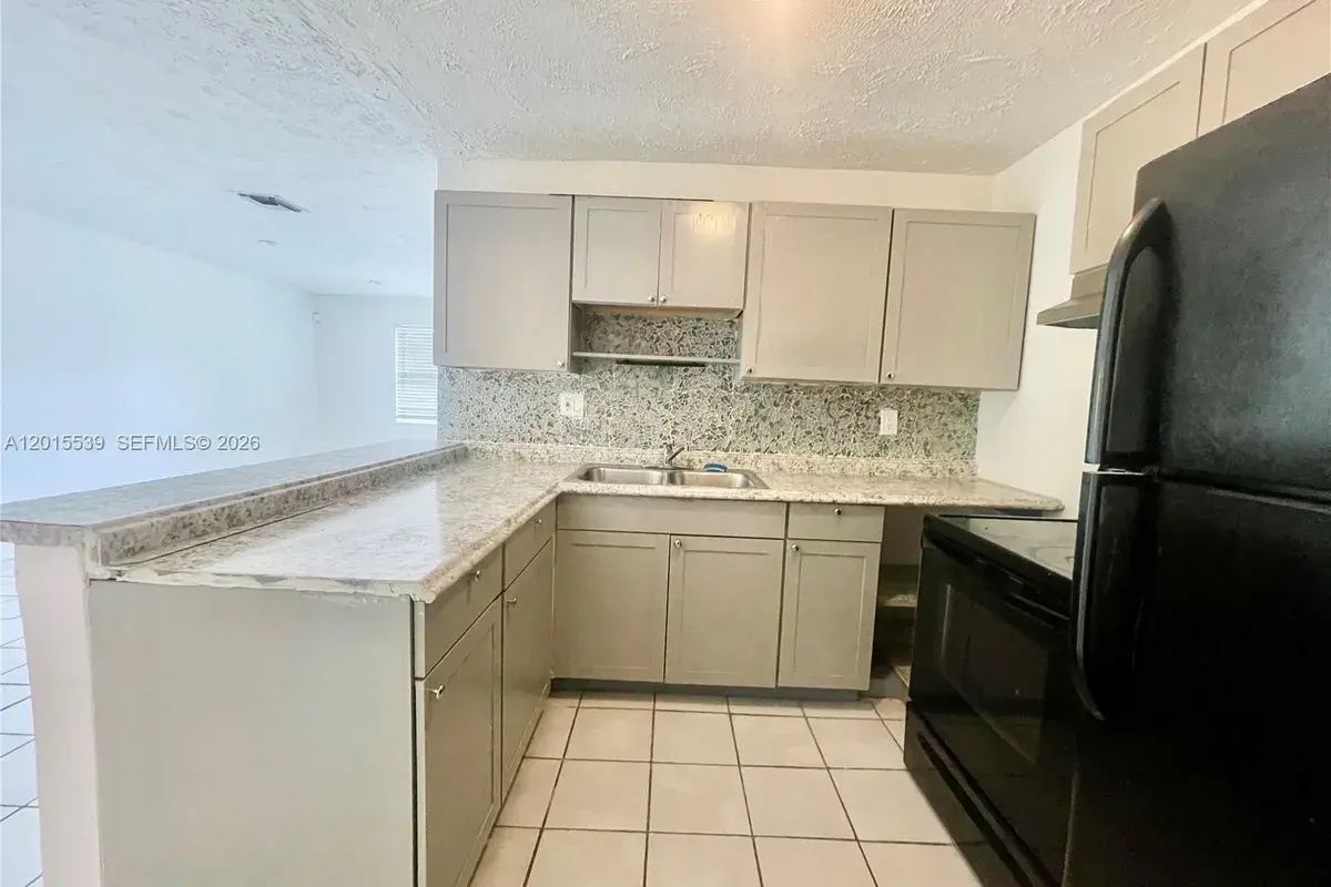 2621 Riverland Dr # 2, Fort Lauderdale FL 33312