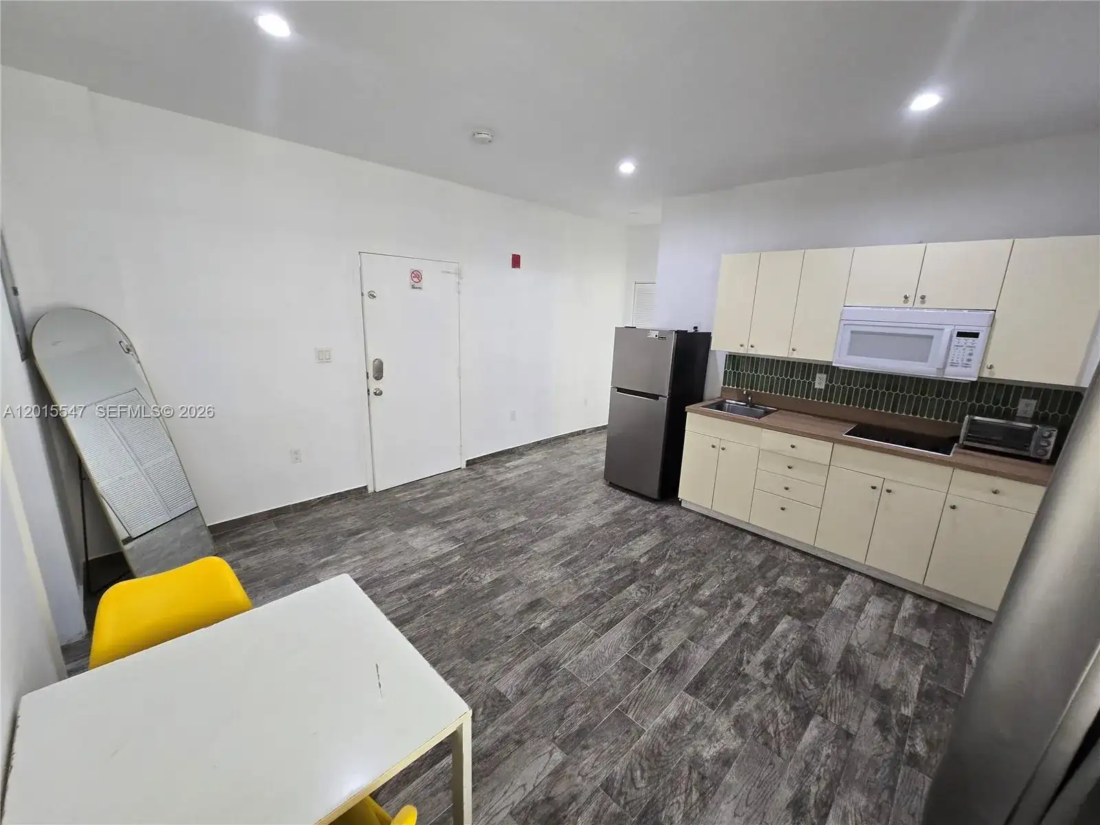 1345 Pennsylvania Ave # 5B, Miami Beach FL 33139 photo 2
