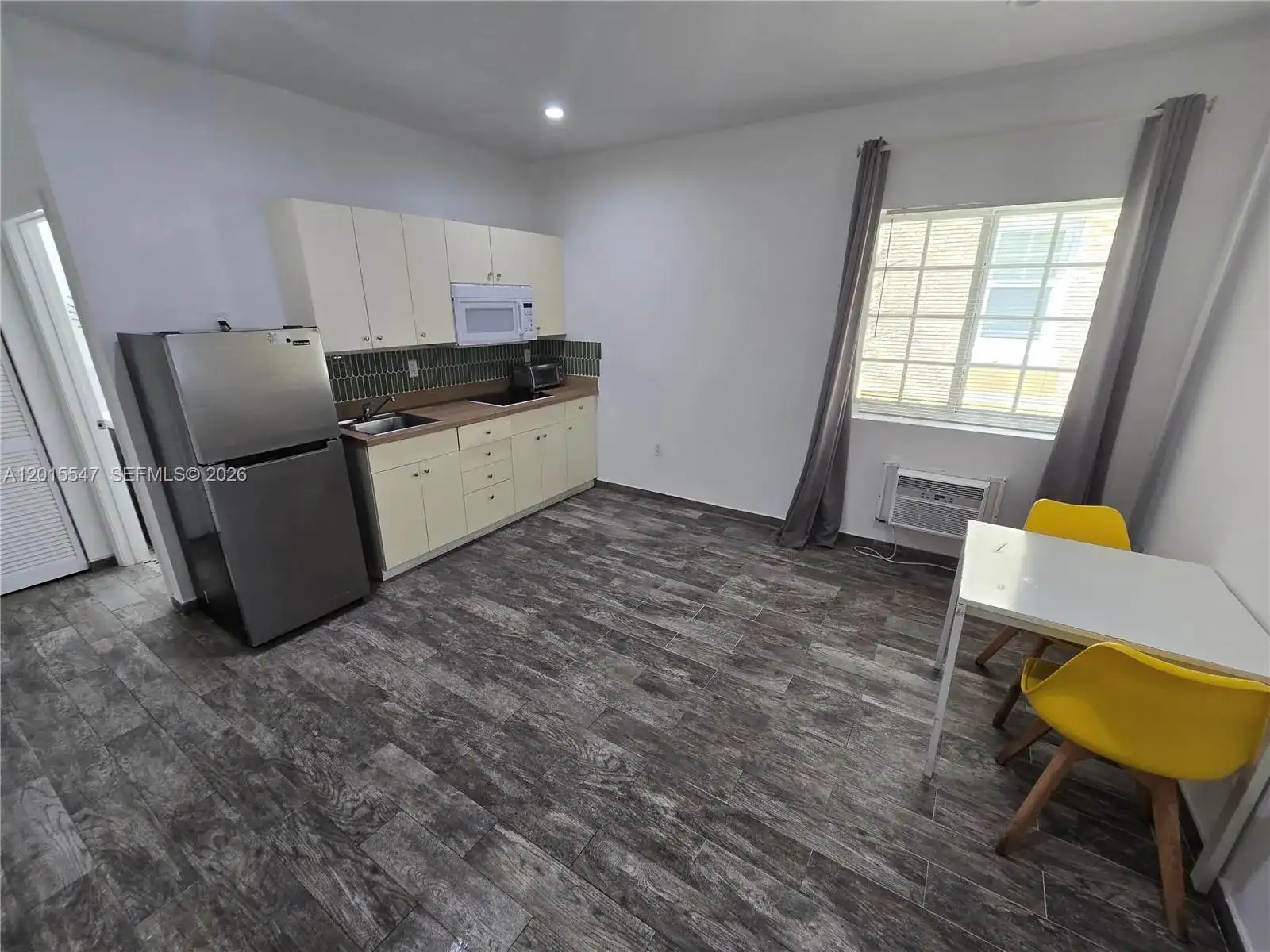 1345 Pennsylvania Ave # 5B, Miami Beach FL 33139 photo 3