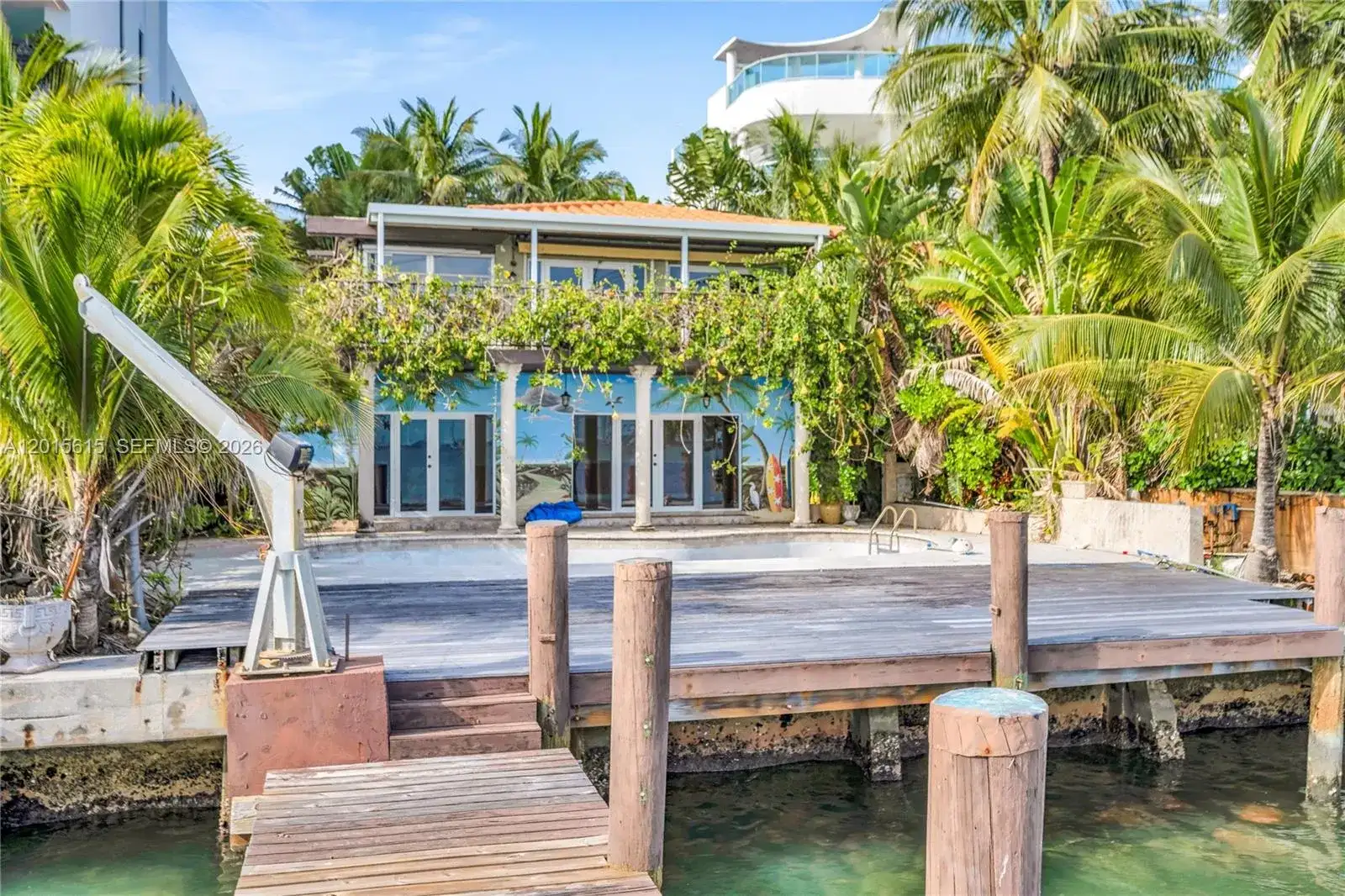 1920 Bay Dr, Miami Beach FL 33141 photo 4