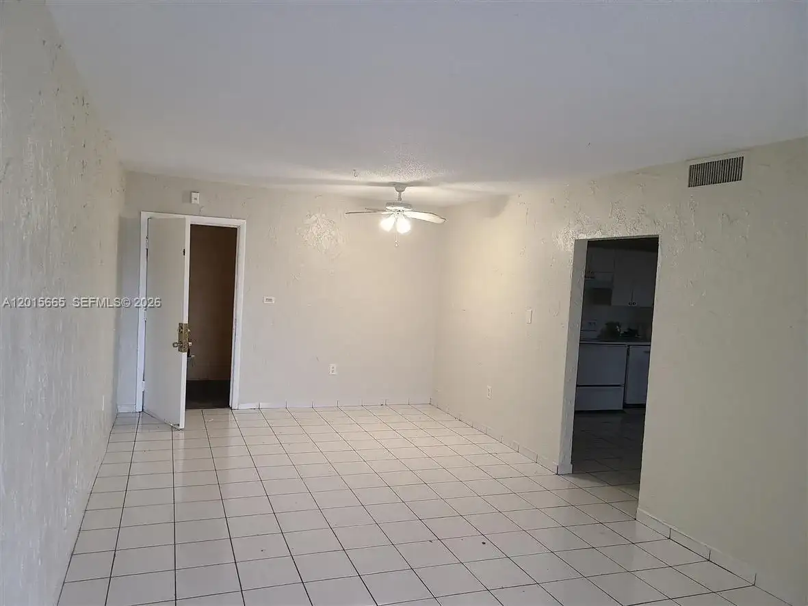 5100 SW 41st Street # 322, Pembroke Park FL 33023 photo 4