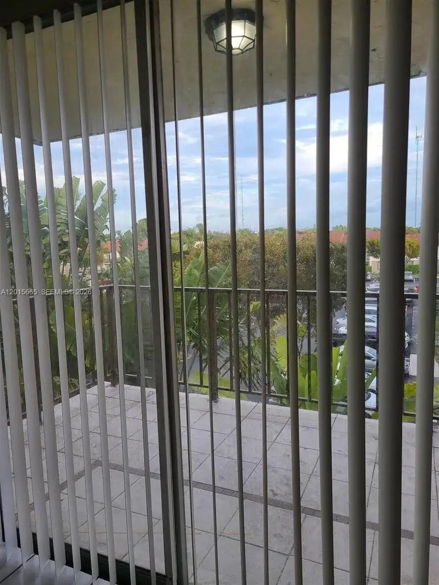 5100 SW 41st Street # 322, Pembroke Park FL 33023 photo 5