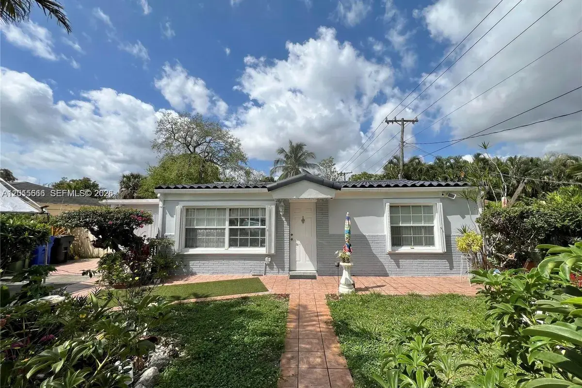 1465 SW 28th Way, Fort Lauderdale FL 33312